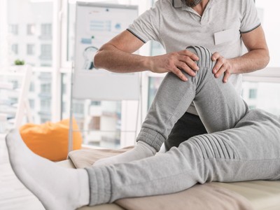 Lower Back And Hip Pain Chiropractor Bundall Near Me (07) 5539 9798